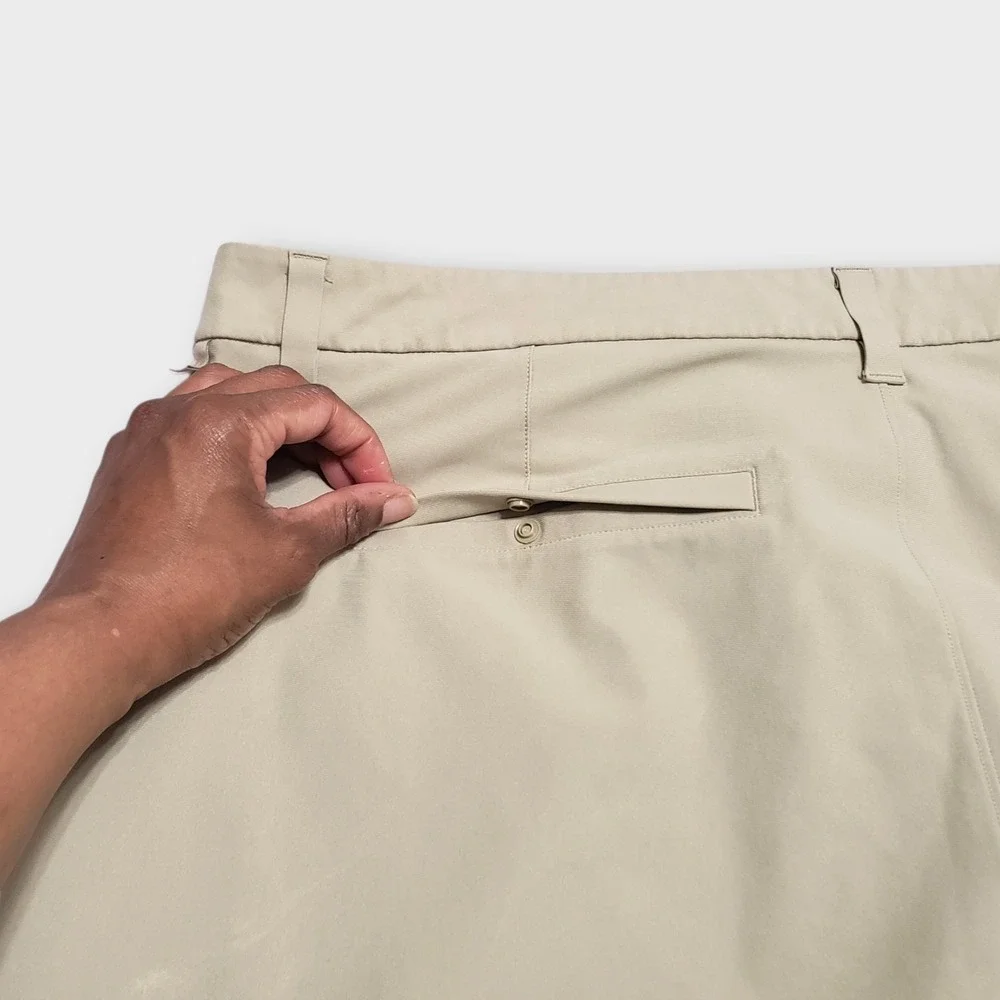 Lululemon Commission Short 9 Warpstreme Classic Fit Khaki Tan Mens Size 38